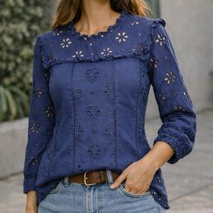 J crew Women’s Navy Eyelet Lace Long-Sleeve blouse size small